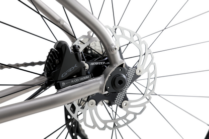 RINOS Titanium Gravel Bike Atlas 1 Shimano GRX400
